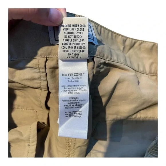 L.L. Bean Men's Tropicwear No Fly Zone Zip off Pants Size XL Soft Sand - Picture 7 of 8